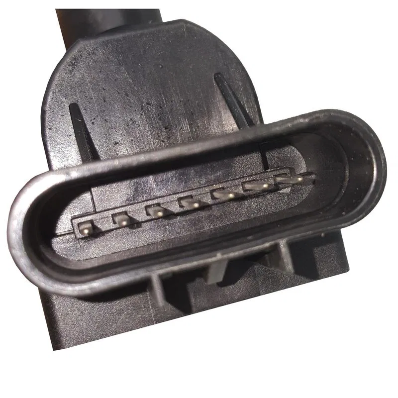 UF669T – STANDARD IGN Ignition Coil, OE Replacement - view 3